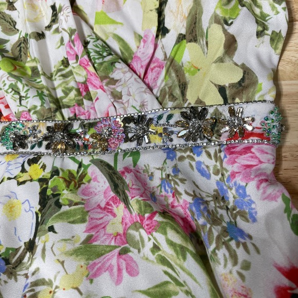 Mac Duggal NWT Floral Faux Wrap Flutter Sleeve A-line Gown Size 4 Jewel Belt - Picture 7 of 10